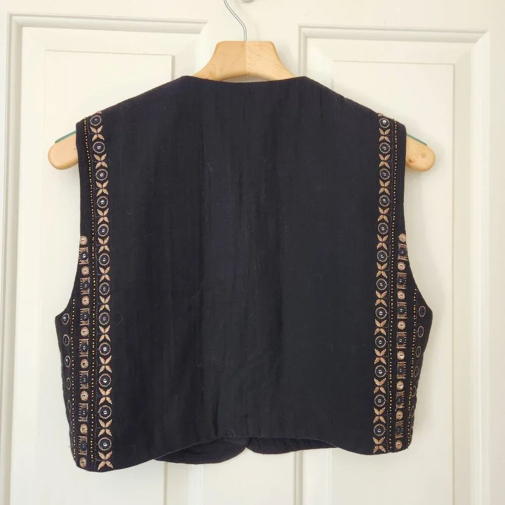 As Seen On The Bachelor Zara Black & Gold Embroidered Vest Sequins Bling Glam - Picture 2 of 8